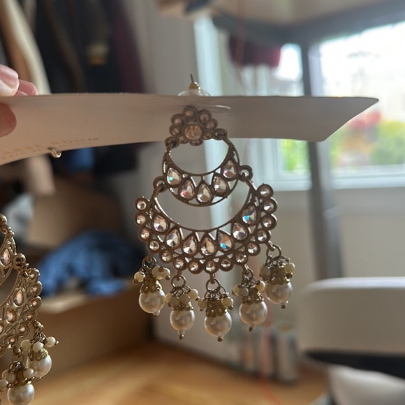 NWT - Rose Neera Tikka Set - Picture 4 of 8